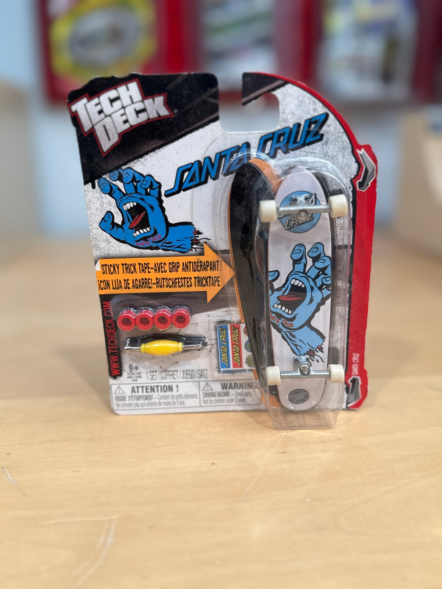 Tech Deck Santa Cruz Screaming Hand Fingerboard – Complete w/ Tool & Stickers (Sealed)
