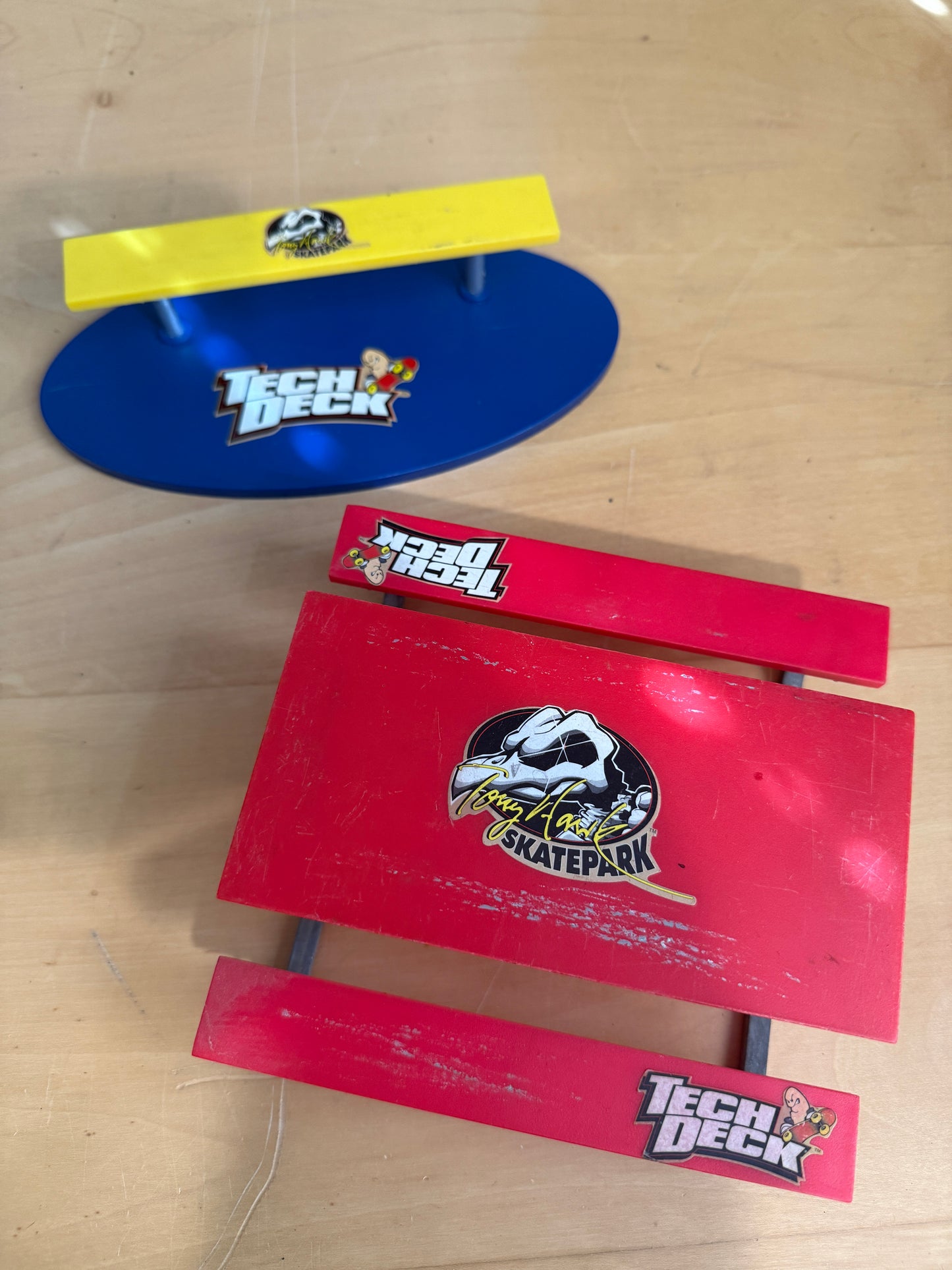 Tech Deck Tony Hawk Skatepark Obstacle Lot – Bench & Flat Rail Set (Vintage)